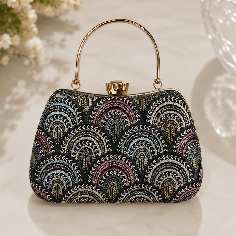 Kaashni Clutch