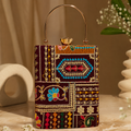 Rubaab Clutch