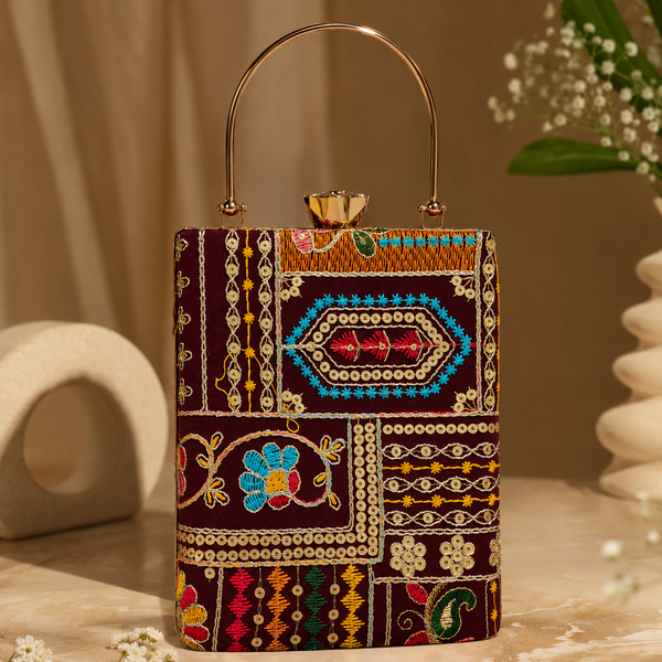 Rubaab Clutch