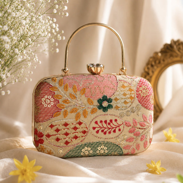 Sheen Clutch Short