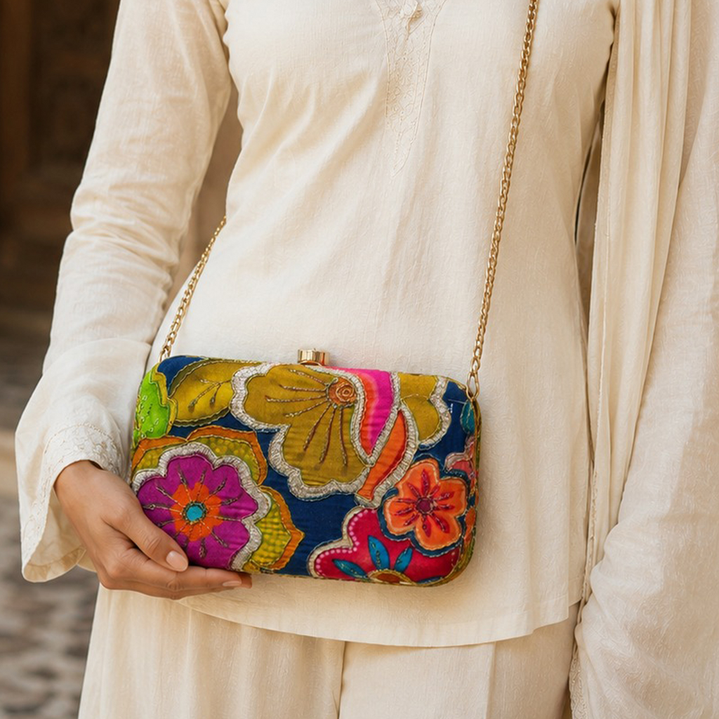 Neelbagh Clutch