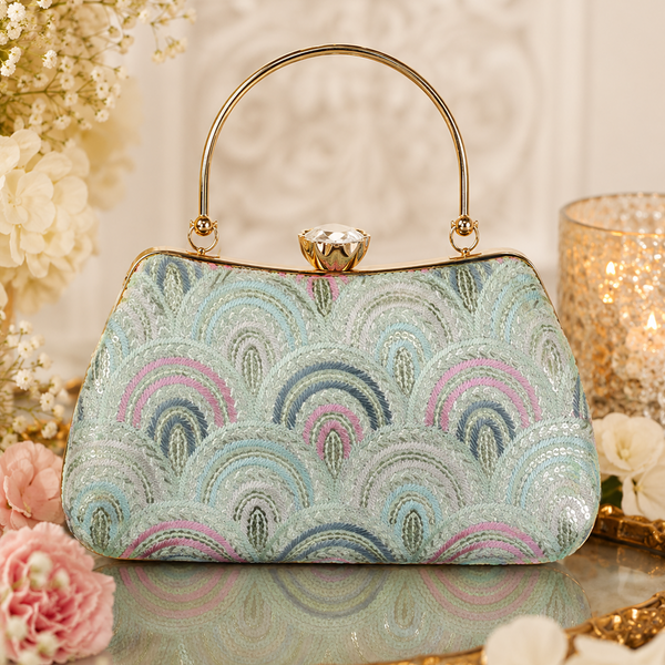 Nargis Clutch