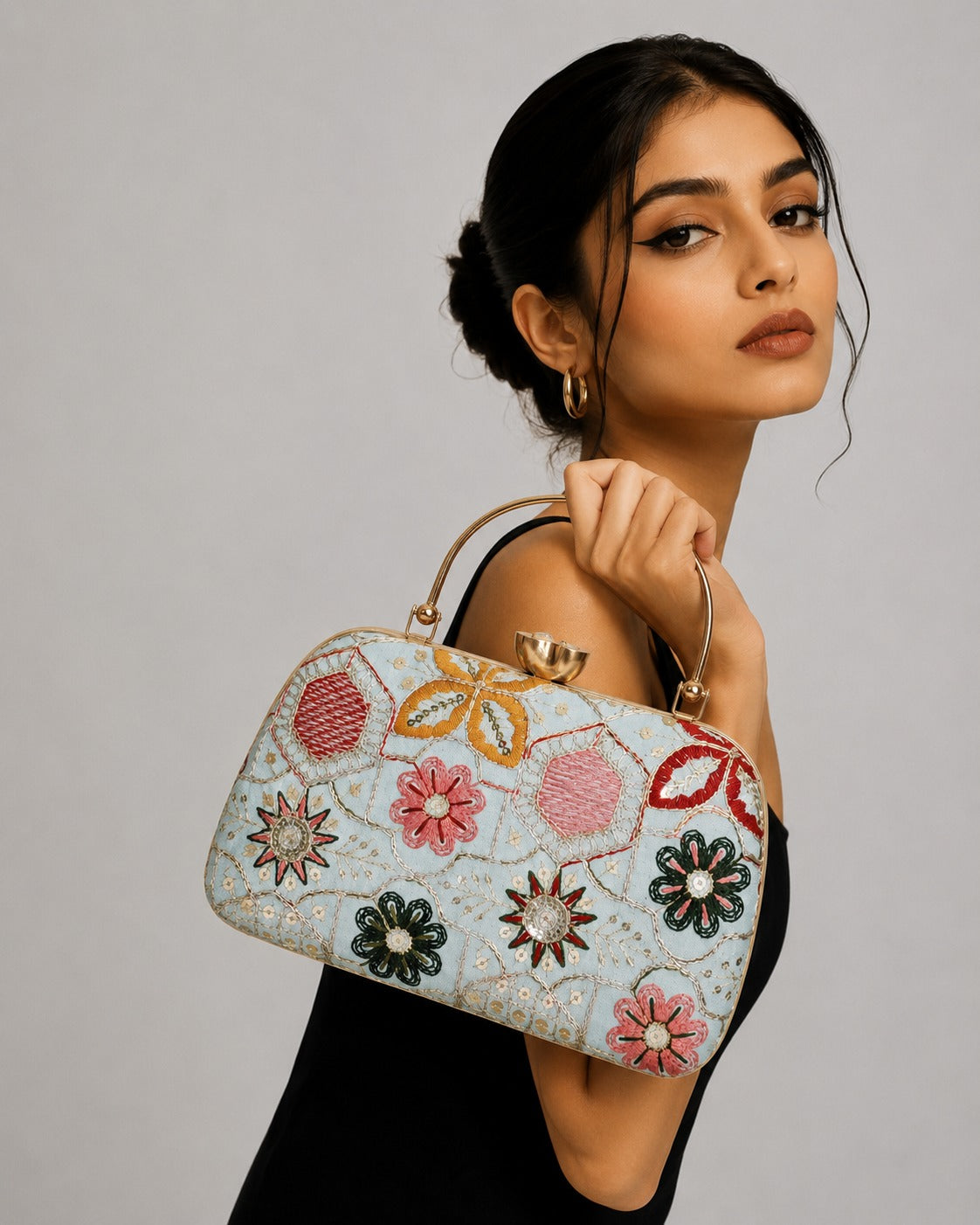 Aveera collection